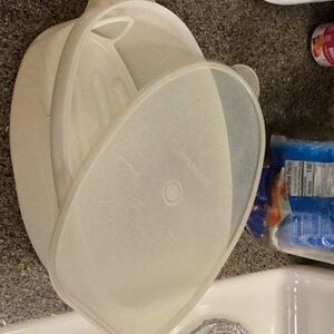 Tupperware Vintage ham keeper